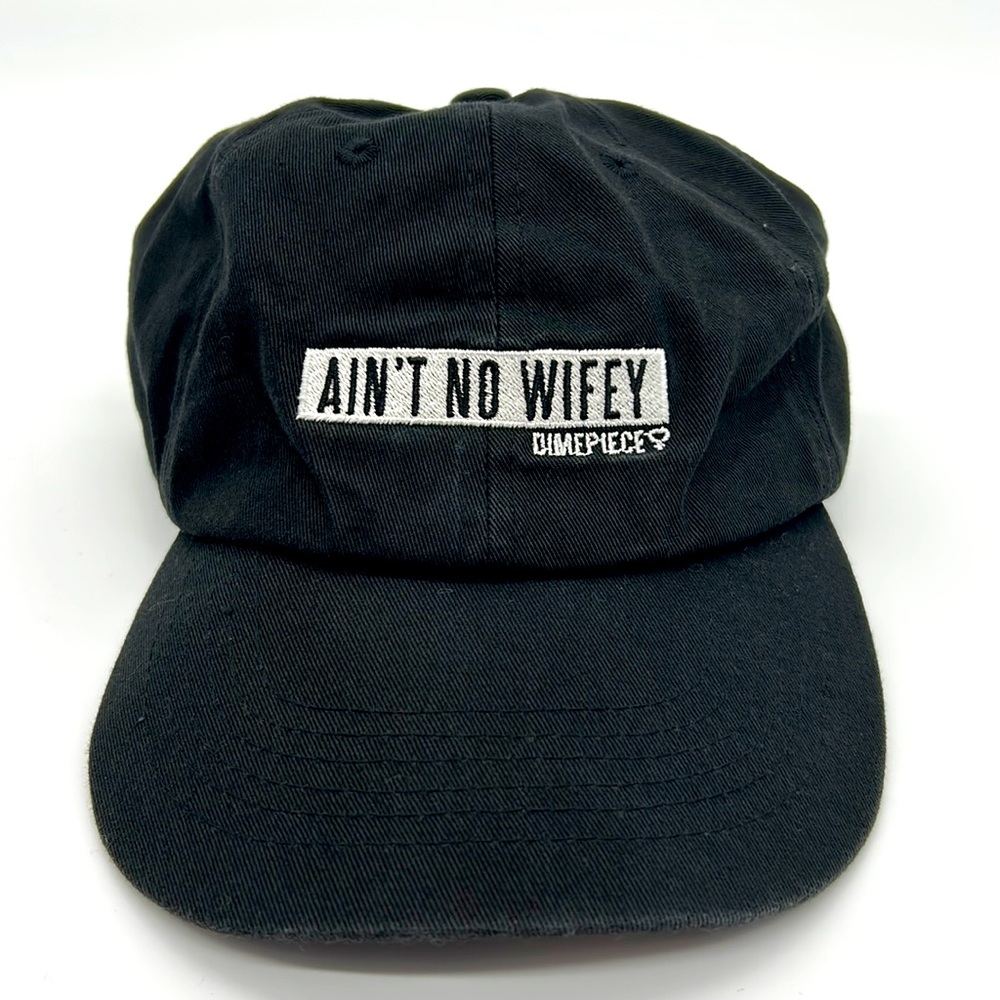 Ain’t No Wifey hat